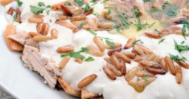 طريقة عمل فتة الدجاج بالطحينة