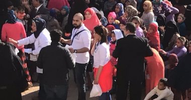 استشارى جلدية: 3 آلاف حالة تقدموا للفحص بقافلة أطباء الجلدية فى الفيوم