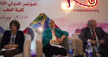 بالصور.. أستاذ علاج أورام: فيتامين "د" ضرورى لمرضى سرطان العظام 