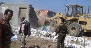 بالصور .. تنفيذ 31 قرار إزالة على 4 أفدنة فى حملة مكبرة بالمنوفية