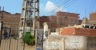 بالصور.. أهالى شطانوف يلجأون للمحطات الأهلية بسبب أعطال بمحطة المياه