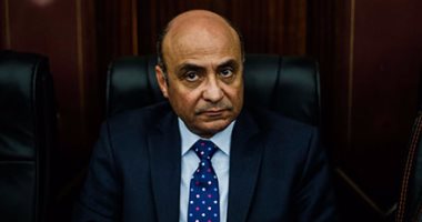 بالصور.. عمر مروان يغادر اجتماع محلية البرلمان لحضور اجتماع اللجنة الاقتصادية