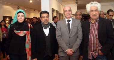خالد سرور: معرض أيمن لطفى حالة درامية متميزة