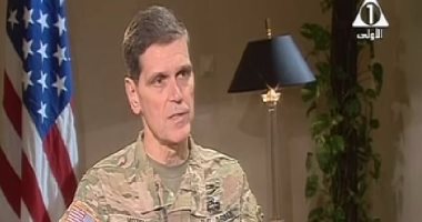 قائد القيادة المركزية الأمريكية: تباحثت مع السيسى حول التعاون بين البلدين