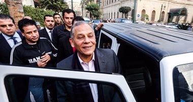 235 نائبا يصوتون بالموافقة على إسقاط عضوية أنور السادات حتى الآن