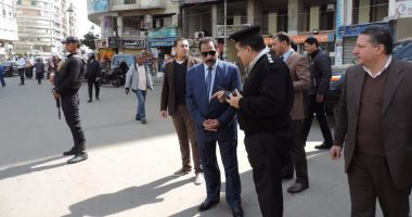 مدير أمن الإسكندرية يتفقد الحالة الأمنية بأقسام المنشية والجمرك
