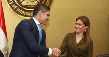 بالصور.. مبادرة "حديد المصريين لإعمار القرى" تبدأ إعمار جهينة الغربية 
