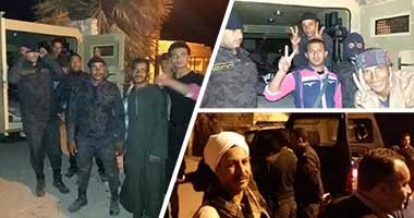 بالفيديو والصور.. أمن قنا يداهم قريتى "أبو حزام وحمرا دوم" بعبع الصعيد.. الحملة استمرت 15 ساعة.. والأمن يعيد فتح نقطة الشرطة المغلقة منذ 2011.. مدير المباحث: سنعلن خلو القرى من السلاح قريبا