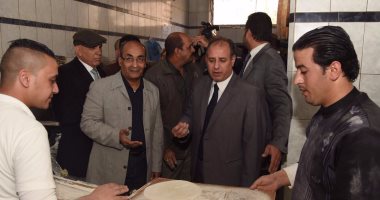 محافظ الإسكندرية يوجه بسرعة الانتهاء من استخراج بطاقات الخبز الإلكترونية