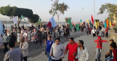 بالفيديو والصور.. انطلاق فعاليات مهرجان الفن بمسيرة للفرق الشعبية بالأقصر