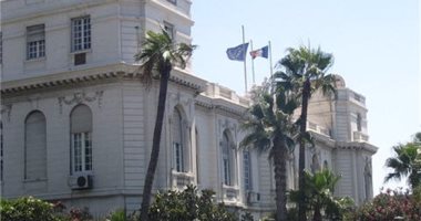 سفير فرنسا يستقبل المهنئين فى العيد الوطنى بالإسكندرية