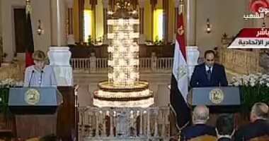 السيسى محذرا الدول الراعية للإرهاب: ارفعوا أيديكم عن دعم المتطرفين