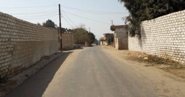 مطالب لأهالى "كوم الرمل" ببنى سويف بإنارة طريق قرية شنرا