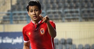غزال الأهلى يطير لفنلندا بعد انتقاله لهلسنكى 4 أشهر  