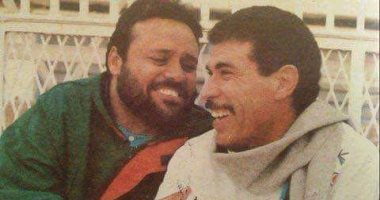 صورة نادرة.. شاهد لحظات الود والمرح بين "المعلم والكاستن"