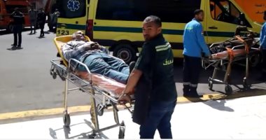 بالفيديو..إخلاء ديوان عام محافظة قنا من العاملين فى مناورة حريق داخل المبنى