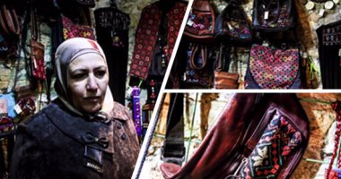 "بنت سينا" قضت عمرها مع البدو فأدخلت "التاتش المودرن" مع المنتجات التراثية.. "منى أحمد" تعيد إحياء المنتجات السيناوى بلمسات عصرية.. حملت هموم المرأة المعيلة فى سيناء وتبنت 25 أسرة بمشروعات "الهاند ميد"