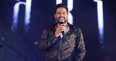 محمد حماقى ينتظر  مولودته الأولى..ويعلن: ستكون"فاطمة"