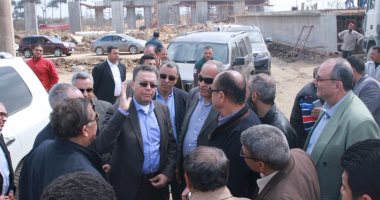 وزير النقل يتابع تنفيذ الدائرى الإقليمى ميدانيا ويؤكد: لن أسمح بأى تأخير