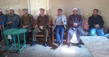 بالصور.. إنهاء خصومة ثأرية بين "آل سليمان" و"آل السيد" بنجع حمادى 