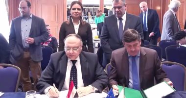 وزيرة الاستثمار تلتقى بـ40 شركة قبرصية وعدد من المستثمرين بختام زيارتها لنيقوسيا