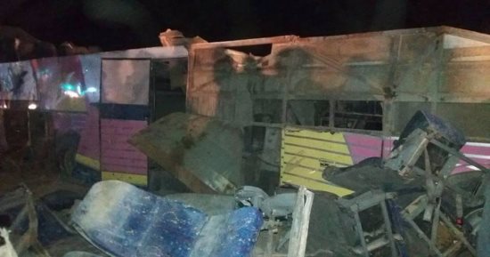 محافظ مطروح ينتقل لموقع حادث الأتوبيس عقب مصرع 6 وإصابة 26