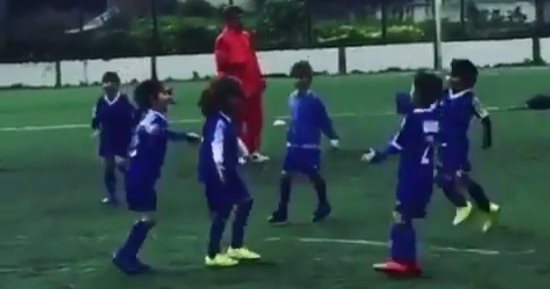 بالفيديو.. ابن شقيق رونالدو يسير على خطى نجم ريال مدريد