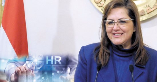 الـ«HR» يدخل الجهاز الإدارى للدولة لأول مرة بعد إقرار لائحة «الخدمة المدنية»..«الموارد البشرية» ستضع شروطاً لاختيار الموظفين وترقيتهم وتقييم أدائهم