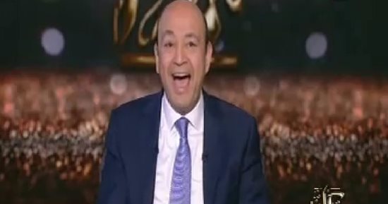 طارق يونس: عمرو أديب رقص بتلقائية داخل استديو "كل يوم" ولم يعلم أنه على الهوا