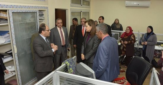 وزيرة التخطيط تعقد لقاءها الثانى بالعاملين فى الوزارة