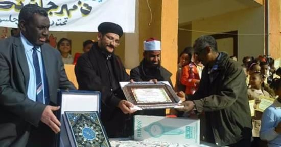 تكريم الطلاب المتفوقين بمدراس البصيلية فى أسوان