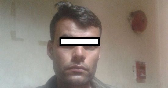 شاب يتحرش بفتاة بالمترو ويتعدى بالضرب على الركاب