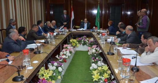 محافظ الدقهلية: إزالة المعوقات أمام المستثمرين والمصنعين الجادين واجبى