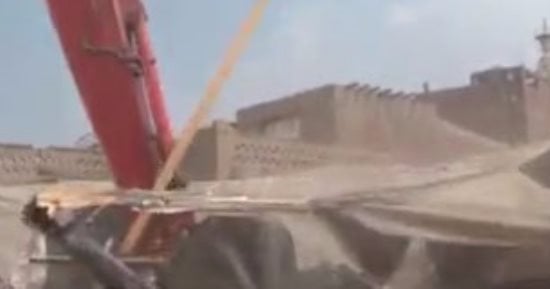 بالفيديو.. الداخلية توجه حملات أمنية لإزالة التعديات بمحيط نهر النيل