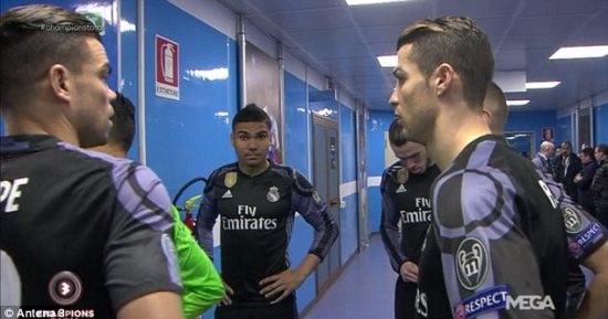 بالفيديو.. رونالدو للاعبى ريال مدريد: نحن لا نعرف كيف ندافع