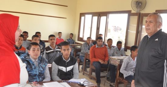 مبادرة فى الوادى الجديد لزراعة 50 نخلة فى كل مدرسة