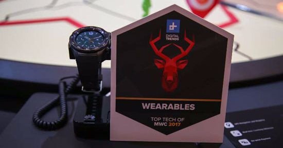 هاتفا هواوى P10 وP10 Plus وساعة هواوى Huawei Watch 2 يفوزون بـ42 جائزة