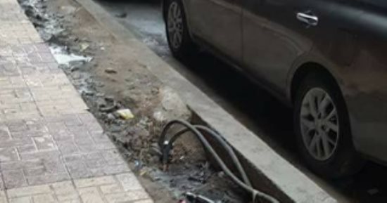 القبض على كهربائى متهم بسرقة الكابلات وتسبب فى قطع التيار بمدينة 15 مايو