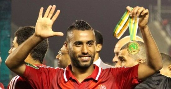 "ضحكة" عاشور و"نفى" الزمالك.. تعرف على تفاصيل صفقة قائد الأهلى