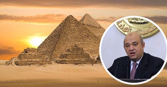 السياحة تطبق خطة "شد الحزام" لترشيد النفقات.. إغلاق 10 مكاتب خارجية.. وخبراء يؤيدون القرار: يغلق باب المجاملات ويوقف نزيف الاقتصاد.. وآخرون: يؤدى لغياب التواصل مع الإعلام الغربى