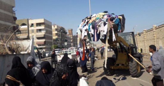 بالصور.. حملة مكبرة لإزالة سوق المقابر العشوائى ببورسعيد