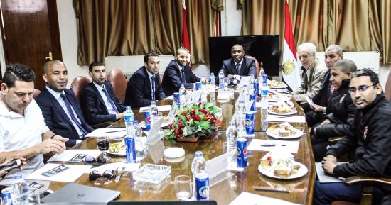 الأهلى بالزى التقليدى وبيدفيست بـ"الأزرق".. وتوفير أمن خاص للضيوف
