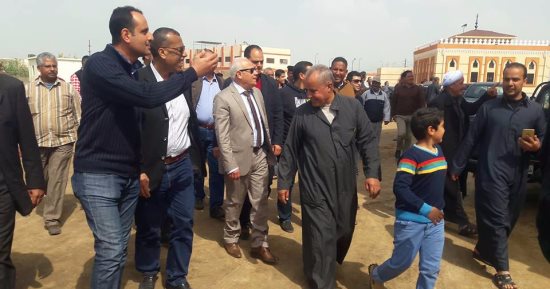 محافظ بورسعيد: 20 مليون جنيه لرصف طرق قرى جنوب المحافظة
