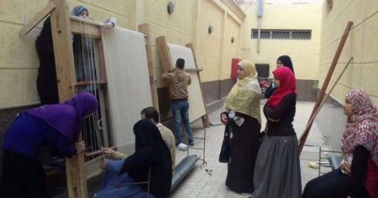 متحف ملوى يعلن بدء التسجيل بدورة "صناعة السجاد اليدوى" بالمجان