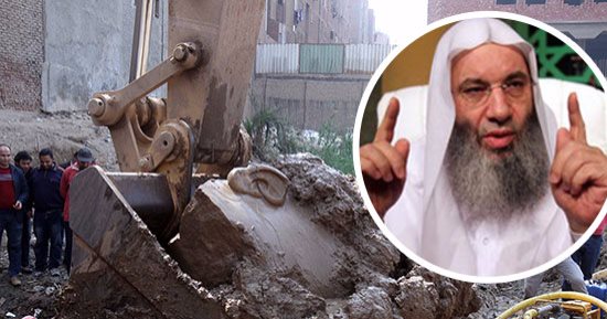 فتاوى السلفيين عن الآثار "رايح جاى".. فتوى لمحمد حسان فى 2010 بإباحة بيعها ويتراجع 2017.. والمتحدث باسم "الدعوة" يطالب بطمسها.. وقيادى سلفى يدعو لهدم الأهرامات وأبو الهول.. وداعية: فتاوى متناقضة