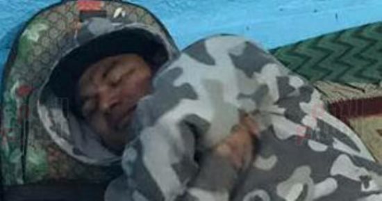 ماريو مارتينيز فى منزله بالتجمع الخامس بعد واقعة الدولار