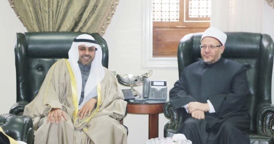 مفتى الجمهورية يستقبل وزير الأوقاف الكويتى لبحث أوجه تعزيز التعاون