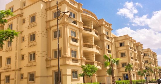 محافظ القاهرة يقرر تعديل استخدام مبنى من سكنى لتجارى