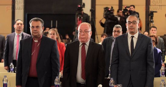 بالصور.."مصر للمصريين" يبدأ فعالياته بالشعر والموسيقى بحضور وزيرى الثقافة والأوقاف