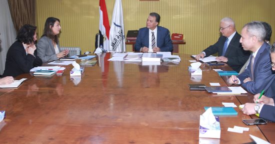 وزير النقل يبحث مشروعات المترو وتطوير السكة الحديد مع وفد الوكالة الفرنسية